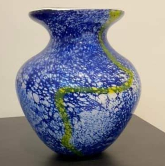 Glass vase - Picture 2 of 2